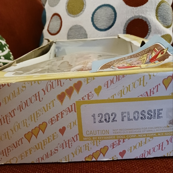 Flossie - Picture 8 of 8